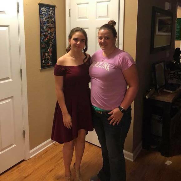 Meet your Posher, Ellie - Picture 1 of 1